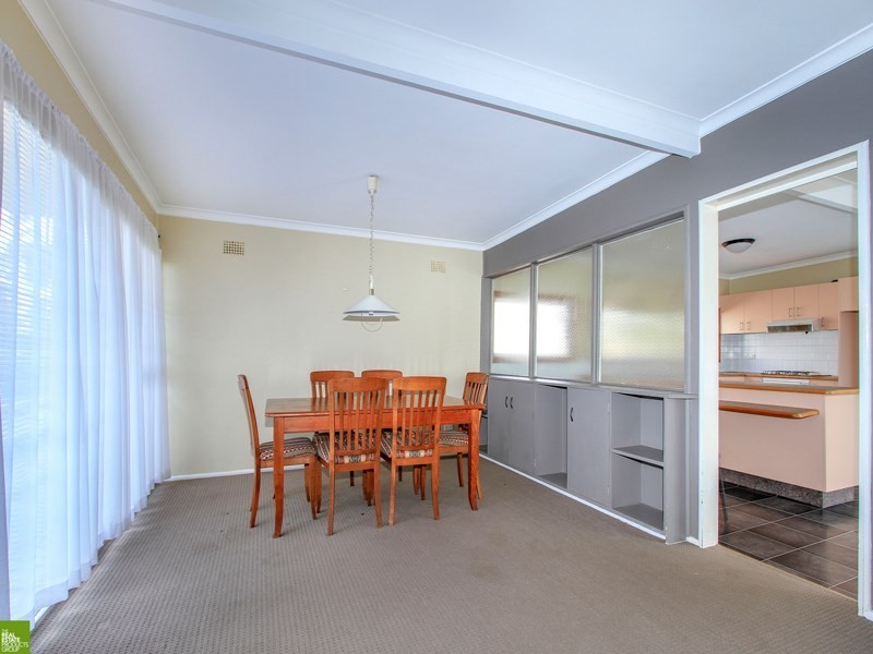 2 Coreen Avenue, West Wollongong NSW 2500