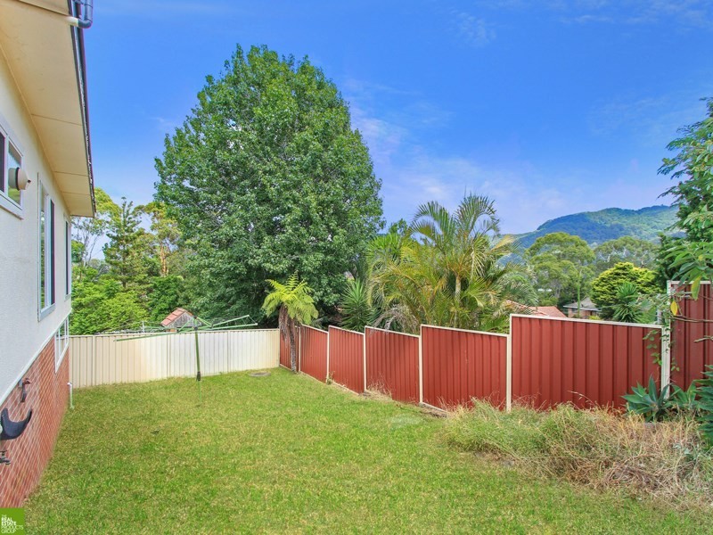 2 Coreen Avenue, West Wollongong NSW 2500