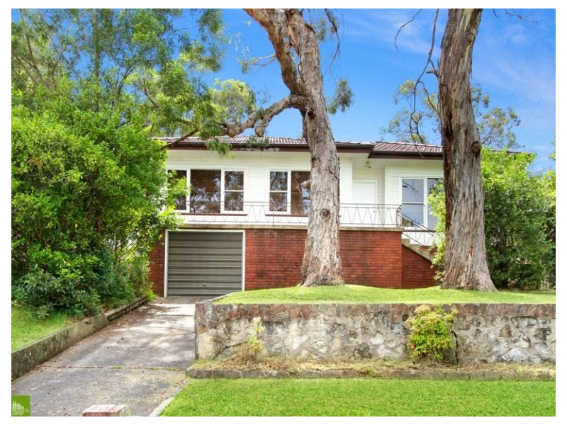 27 Euroka Street, West Wollongong NSW 2500