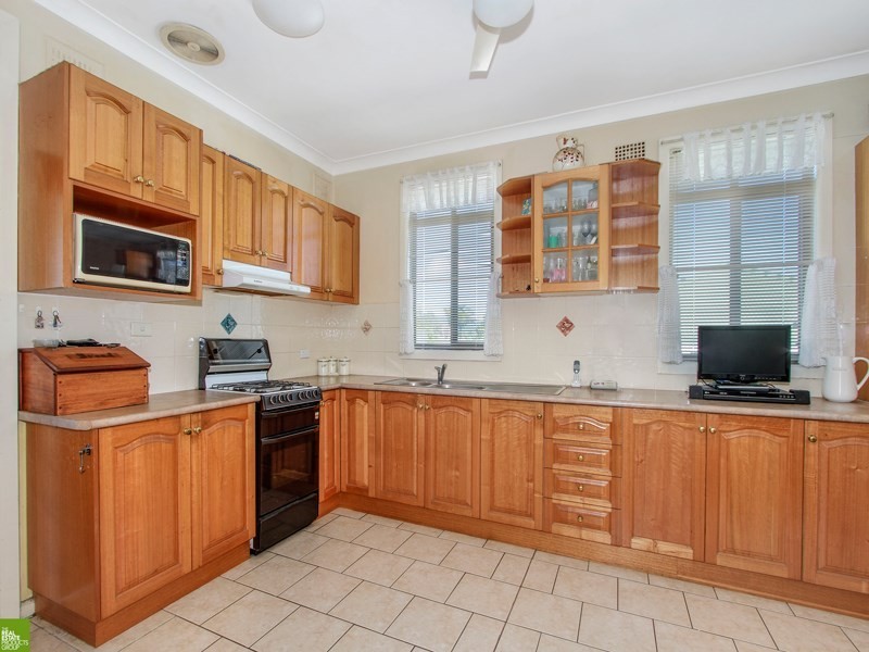 18 Kelly Street, Berkeley NSW 2506