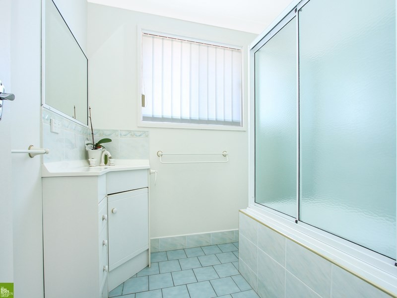 52 Walang Avenue, Figtree NSW 2525