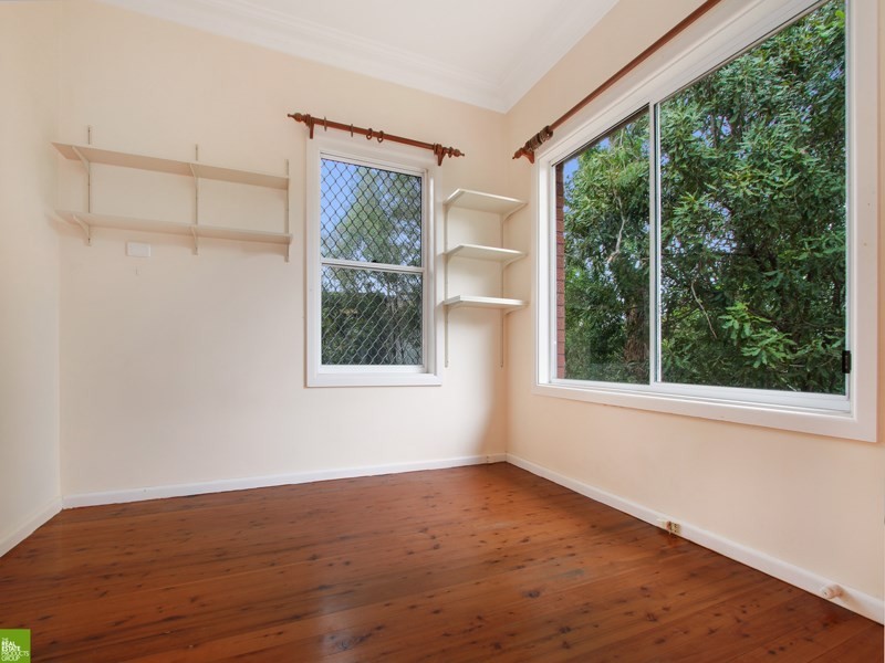 16 Nioka Avenue, Keiraville NSW 2500