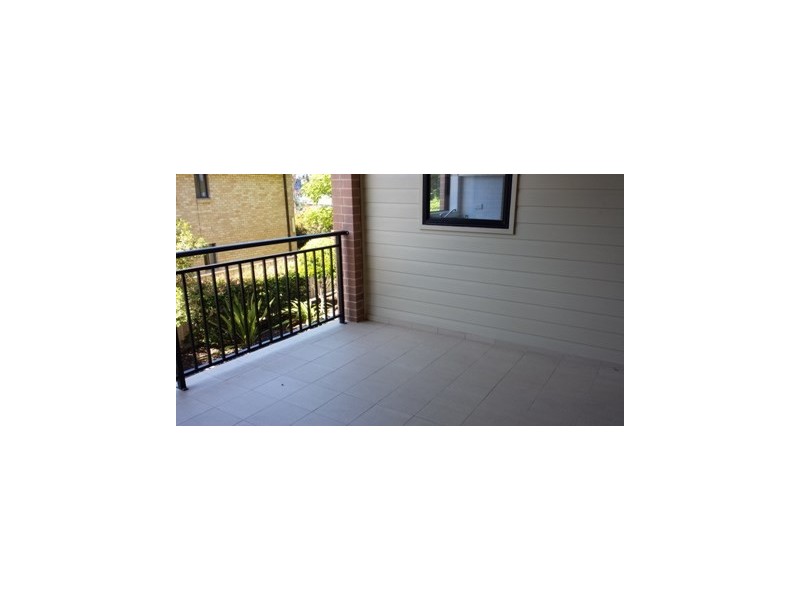 2/39 Underwood Street, Corrimal NSW 2518