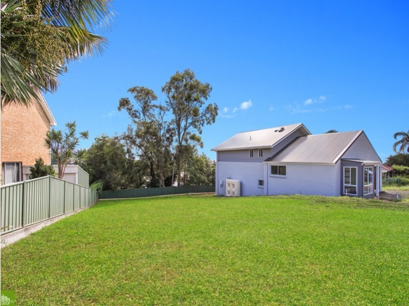 228 Farmborough Road, Farmborough Heights NSW 2526
