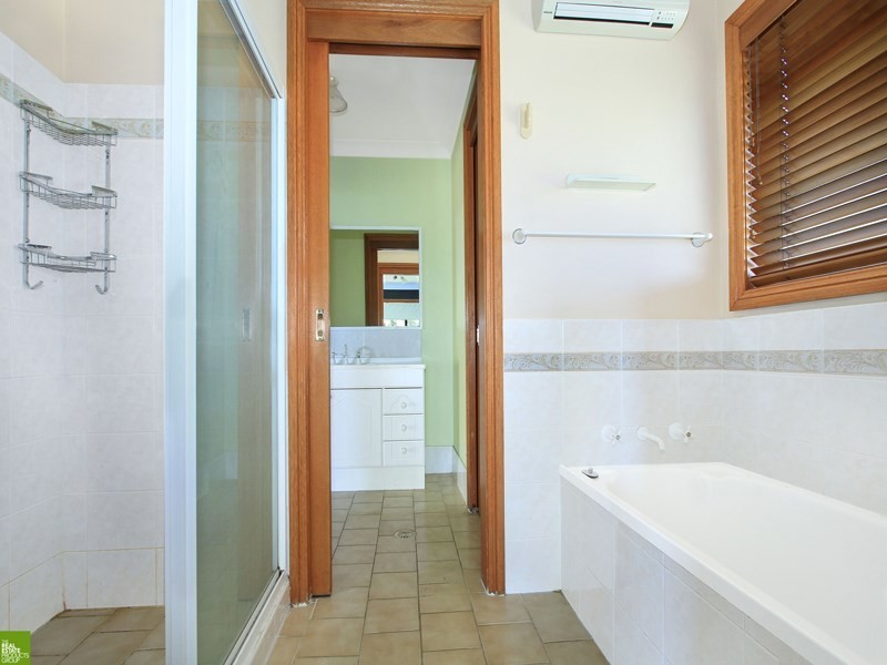 13 Masthead Place, Berkeley NSW 2506