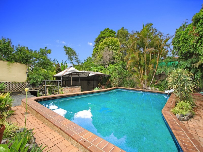 24 Porter Avenue, Mount Warrigal NSW 2528