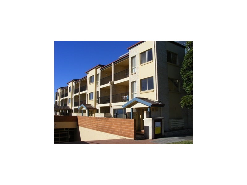 13/19 Atchison Street, Wollongong NSW 2500