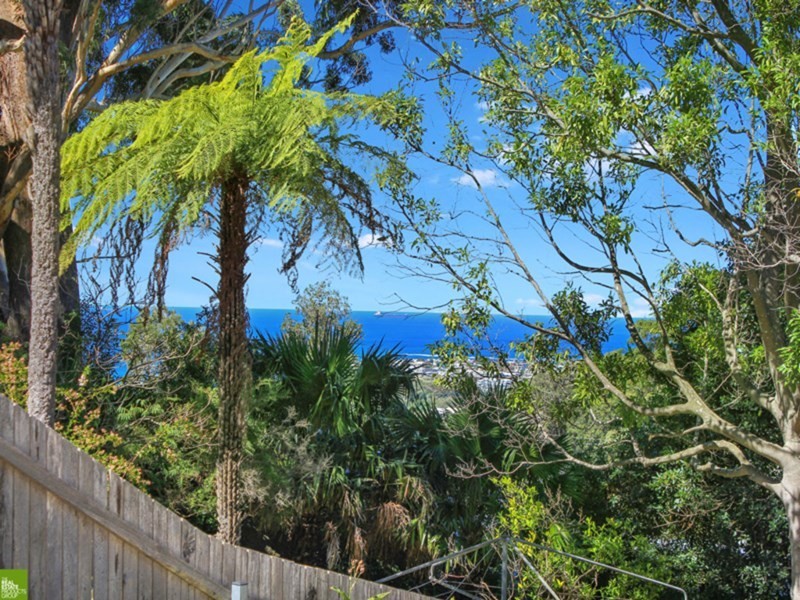 35a Fords Road, Thirroul NSW 2515