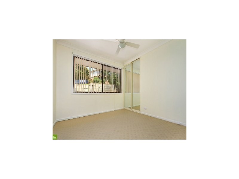 4 Telopea Place, Cordeaux Heights NSW 2526