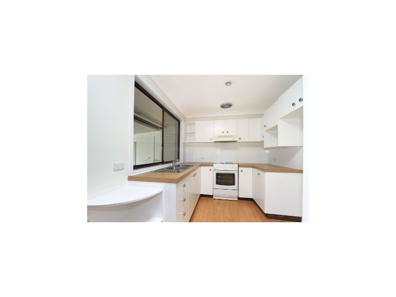 4 Telopea Place, Cordeaux Heights NSW 2526