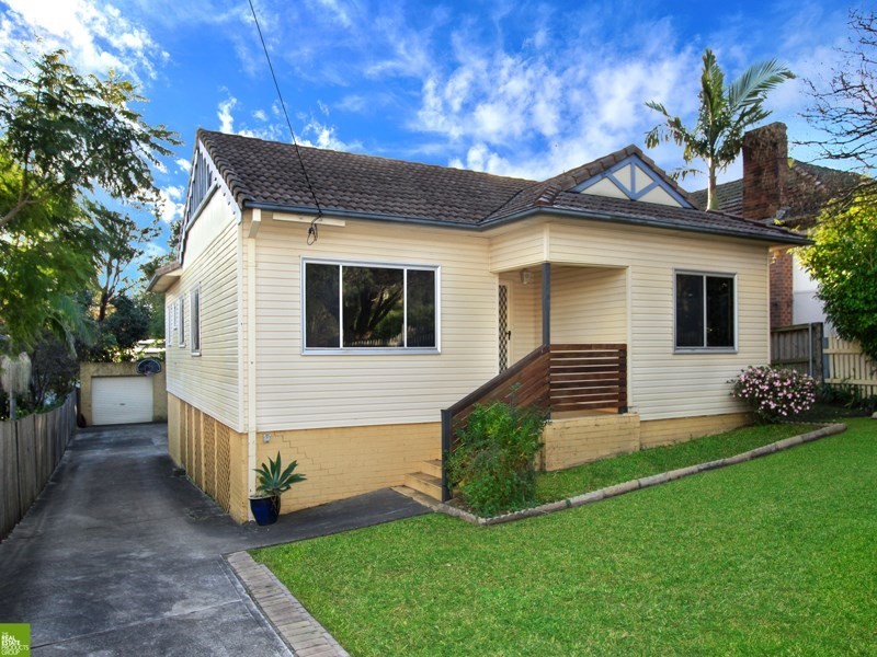 46 Taronga Avenue, Mount Saint Thomas NSW 2500