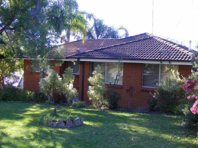 1 Zelang Avenue, Figtree NSW 2525