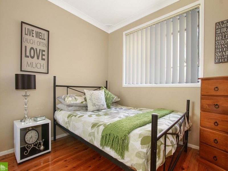 19 Hopetoun Street, Oak Flats NSW 2529