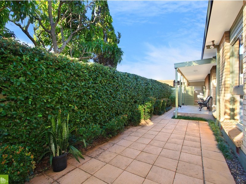 48 Dumfries Avenue, Mount Ousley NSW 2519