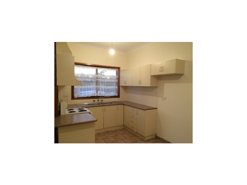 1/9 Illowra Cresent, Primbee NSW 2502