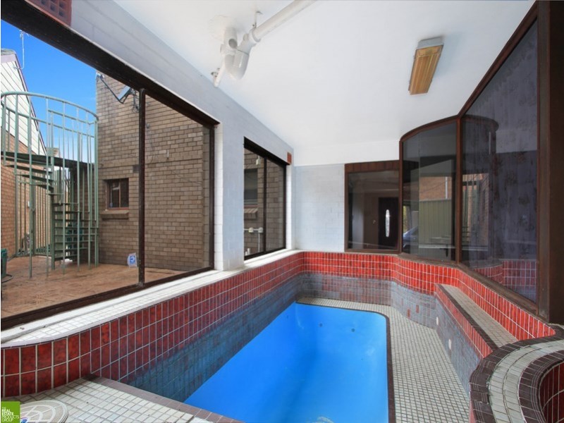 44 Beverley Avenue, Unanderra NSW 2526