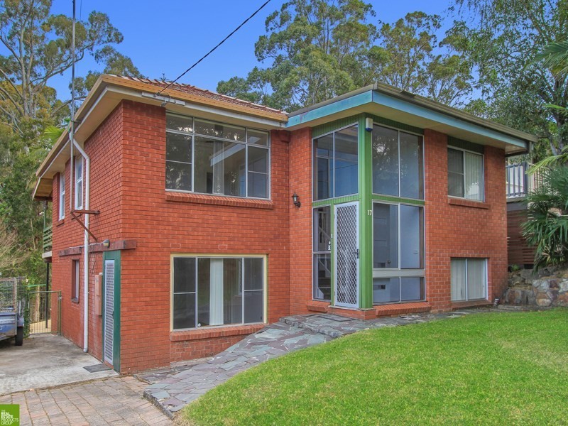 17 Branch Avenue, Figtree NSW 2525