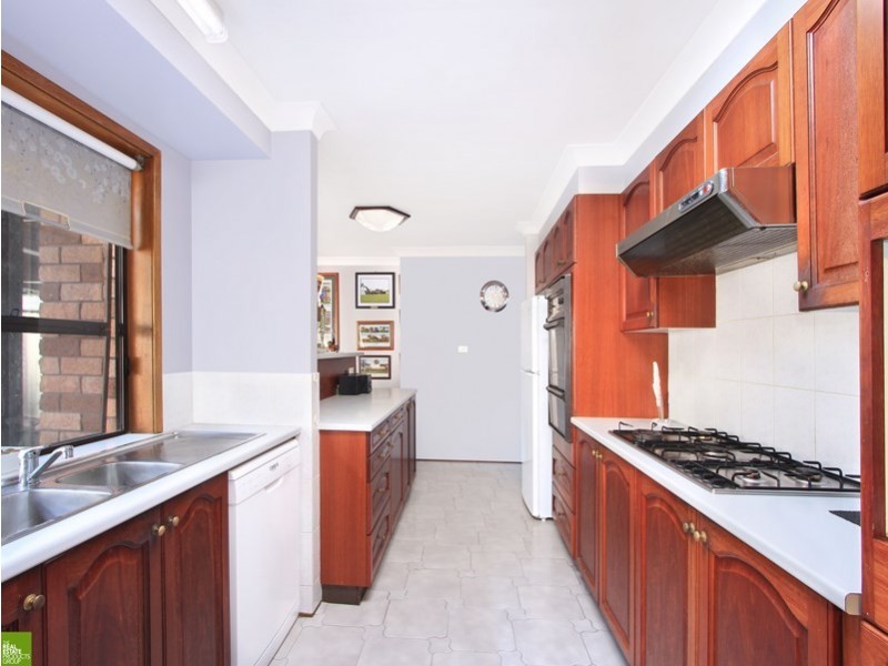 6 Sierra Drive, Horsley NSW 2530