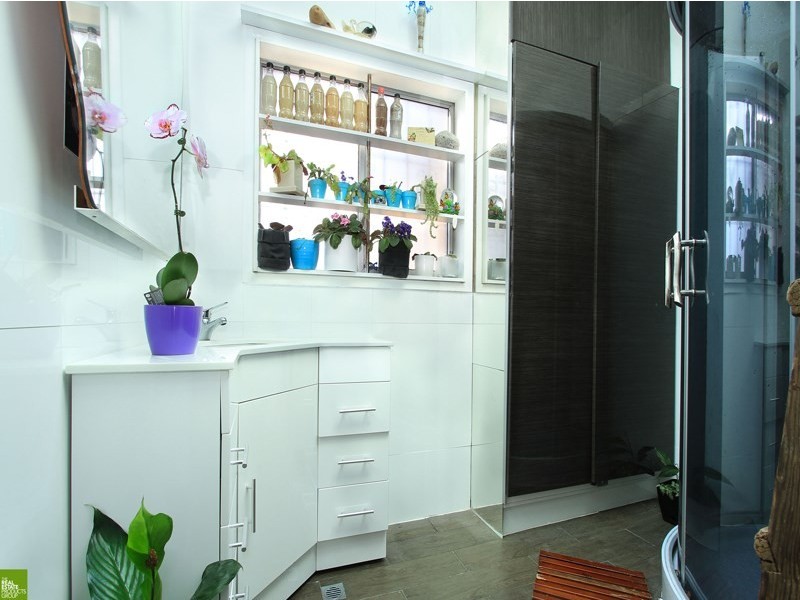 12 Hassan Street, Lake Heights NSW 2502