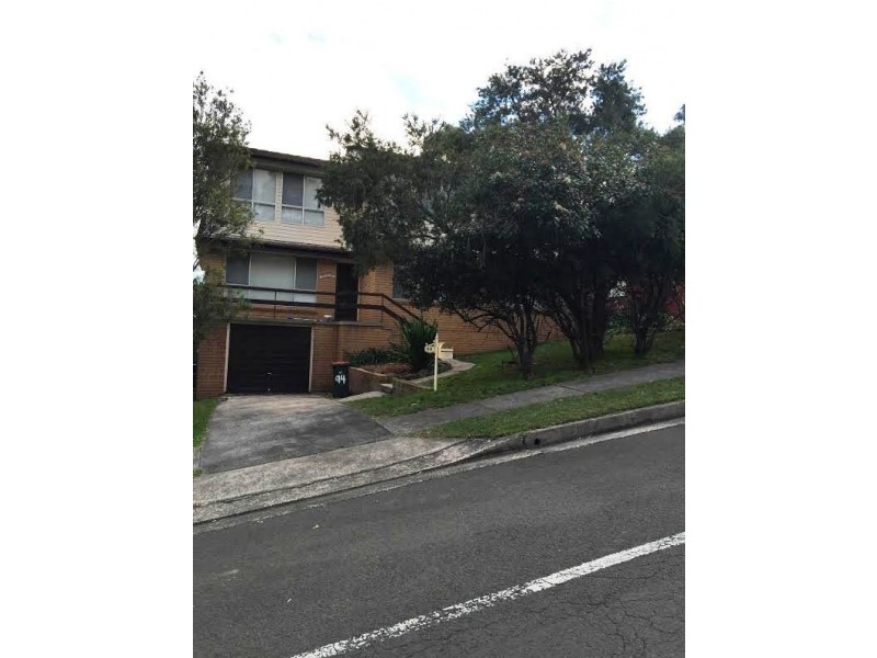94 Jacaranda Avenue, Figtree NSW 2525