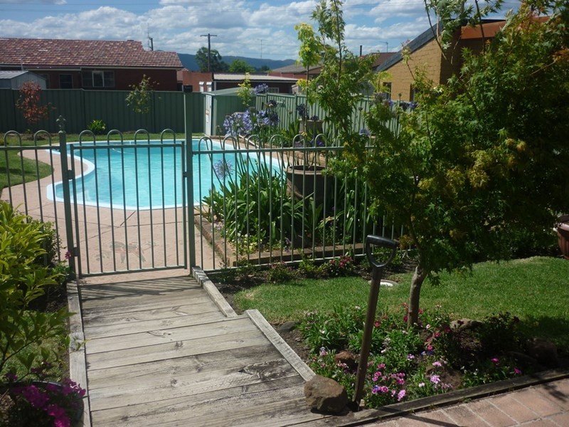 23 Beveridge Street, Albion Park NSW 2527