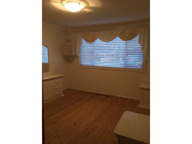 23 Beveridge Street, Albion Park NSW 2527