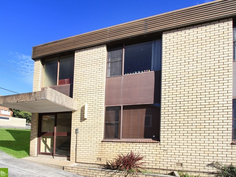 1/42 Rowland Avenue, Wollongong NSW 2500