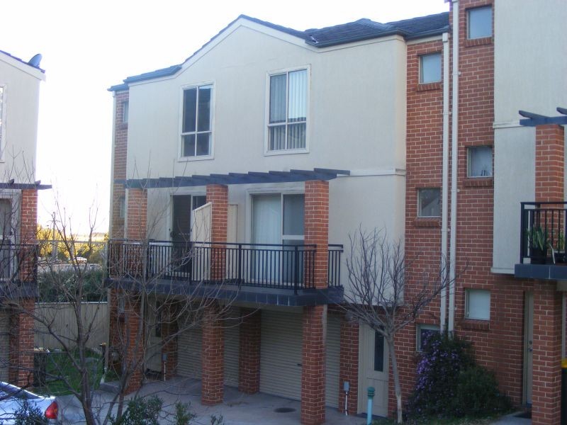 9/35 Bridge Street, Coniston NSW 2500