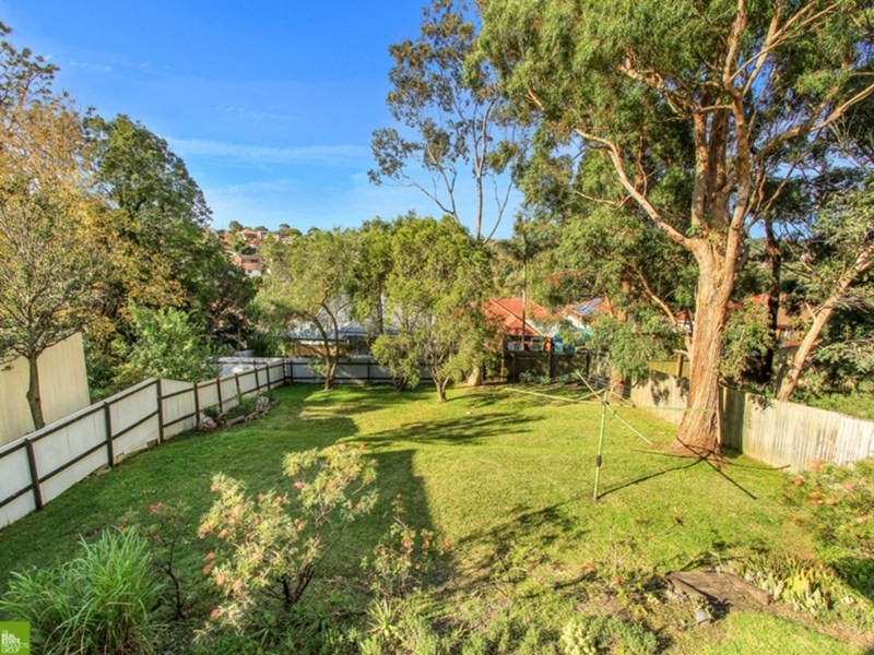 21 Bukari Street, West Wollongong NSW 2500