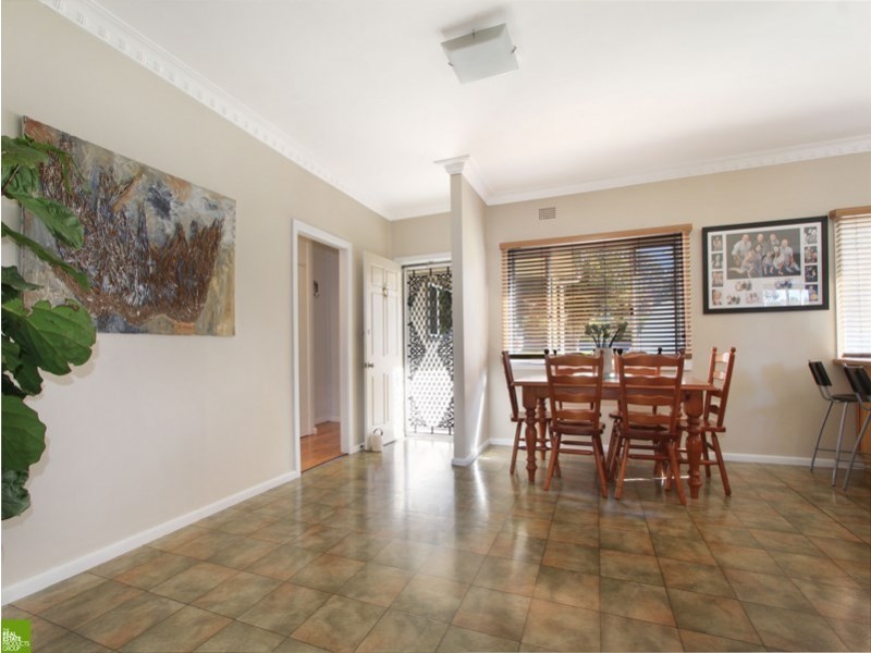 5 Valetta Street, West Wollongong NSW 2500