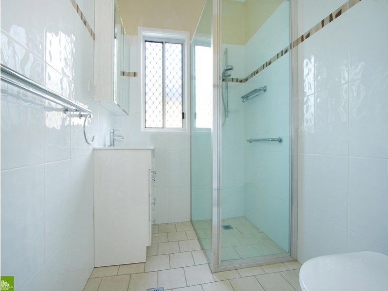 100 Pioneer Road, East Corrimal NSW 2518