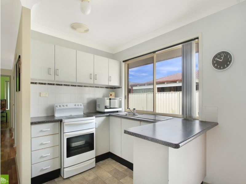 2a Platypus Close, Figtree NSW 2525