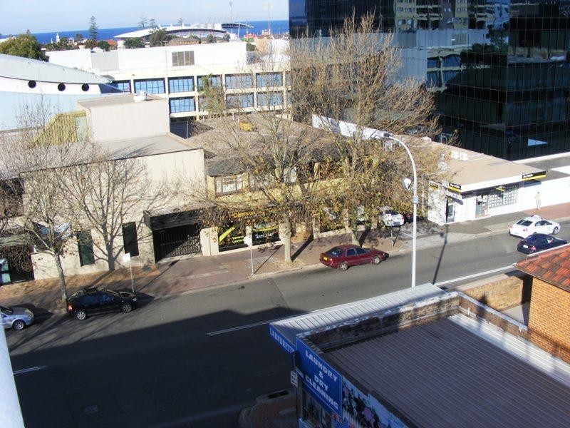 2/67 Kembla Street, Wollongong NSW 2500