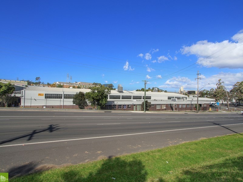 1/257 Princes Highway, Unanderra NSW 2526