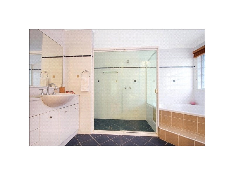 9 Kerrawah Avenue, Figtree NSW 2525