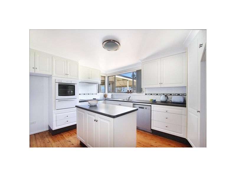 9 Kerrawah Avenue, Figtree NSW 2525