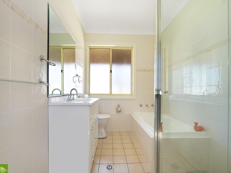 2/25 Gladstone Avenue, Wollongong NSW 2500