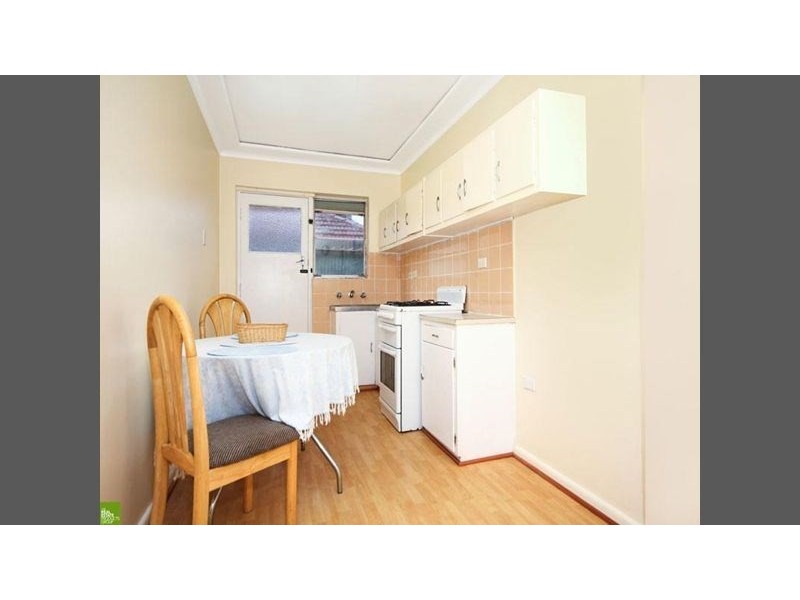 8/11 College Place, Gwynneville NSW 2500