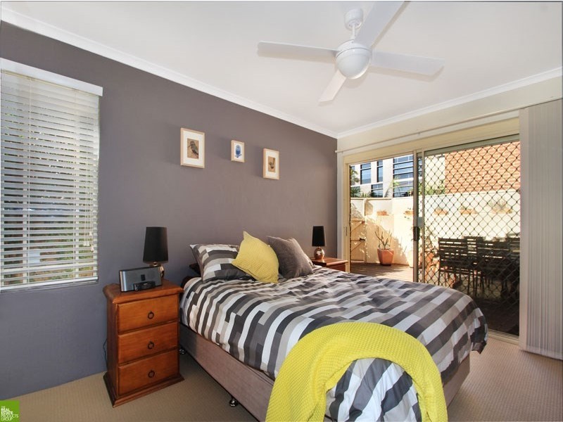 2/66 Kembla Street, Wollongong NSW 2500