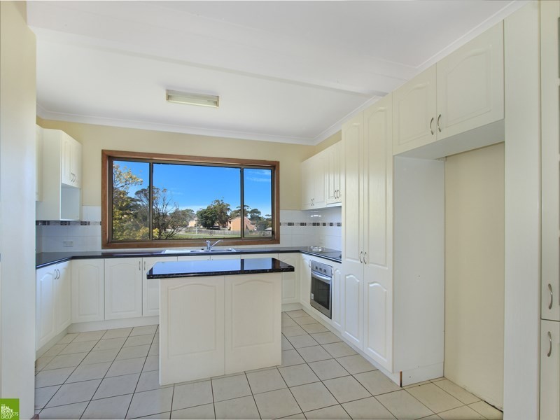 73 Denise Street, Lake Heights NSW 2502