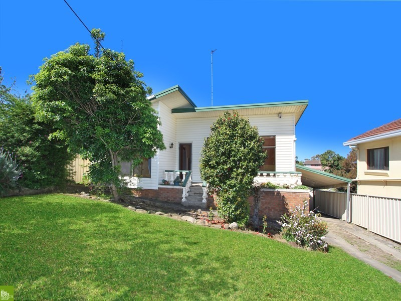 73 Denise Street, Lake Heights NSW 2502