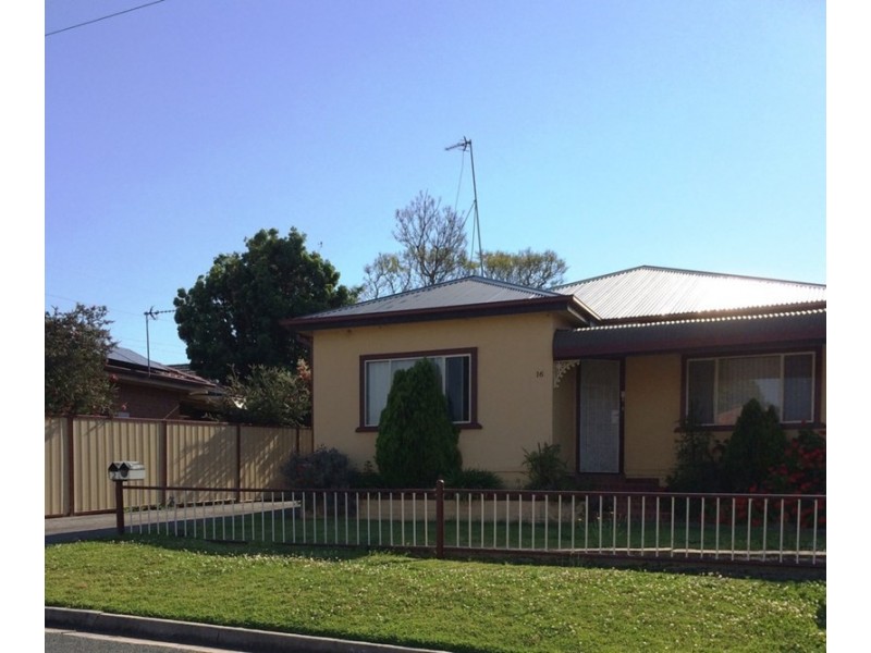 2/16 Charles Road, Tarrawanna NSW 2518