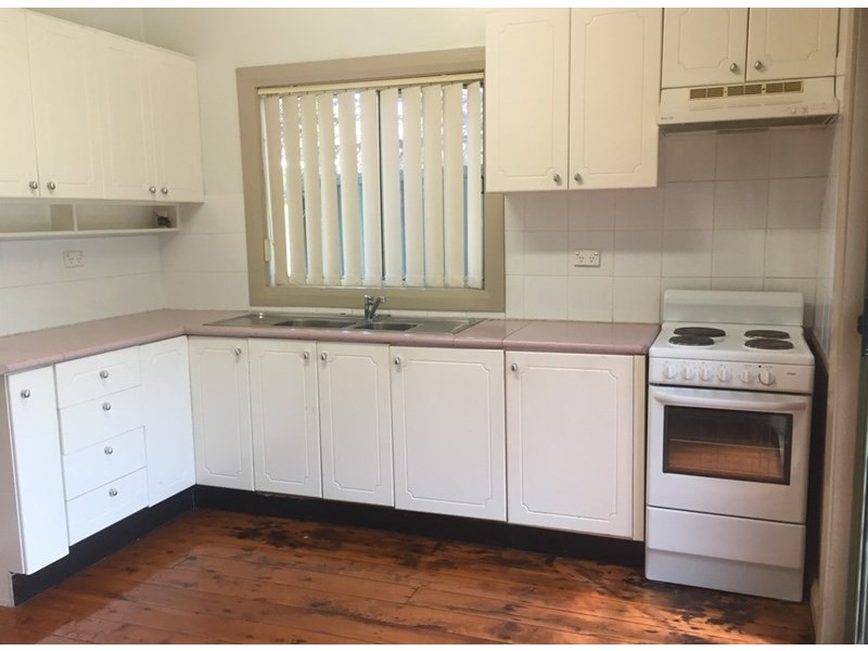 2/16 Charles Road, Tarrawanna NSW 2518