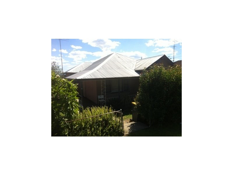 15 Mount Keira Road, Mount Keira NSW 2500