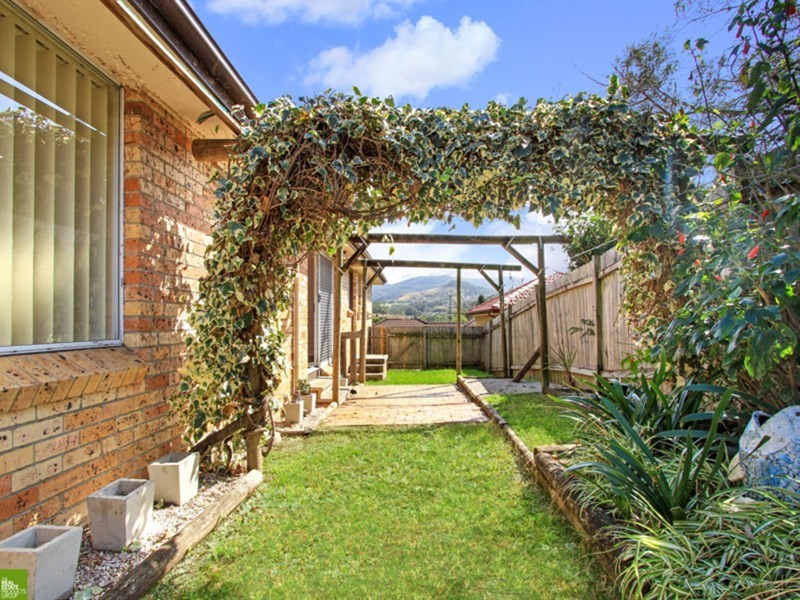 60 Gibsons Road, Figtree NSW 2525