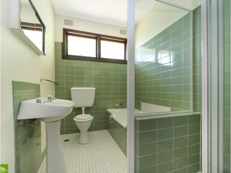 2 Harvey Street, Dapto NSW 2530