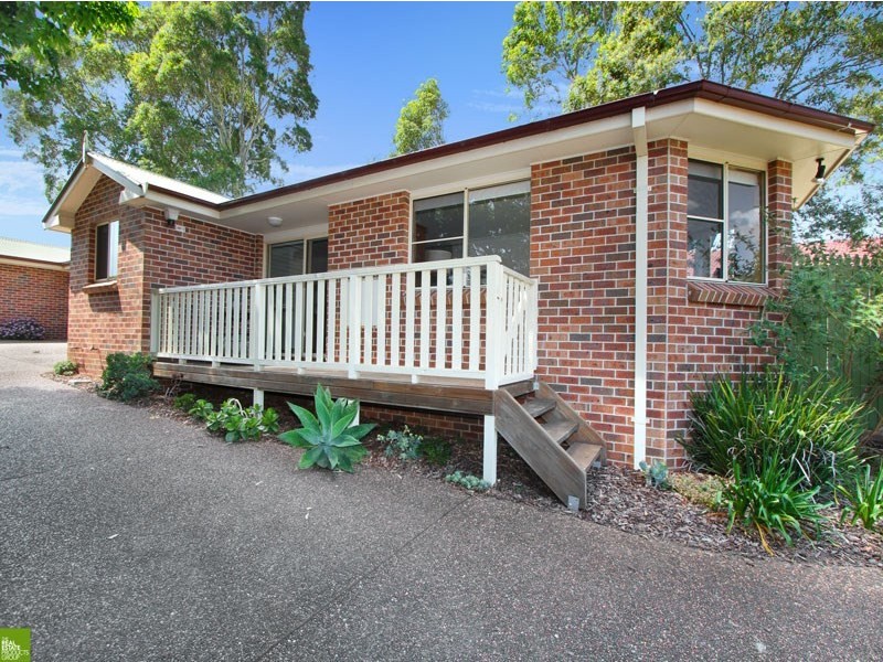 2/11 Dempster Street, West Wollongong NSW 2500