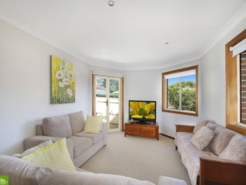 2/11 Dempster Street, West Wollongong NSW 2500