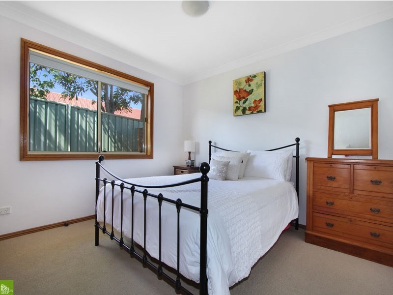 2/11 Dempster Street, West Wollongong NSW 2500