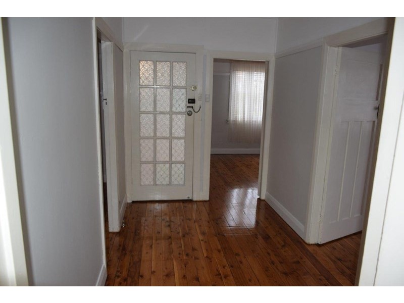 34 Rosemont Street, West Wollongong NSW 2500